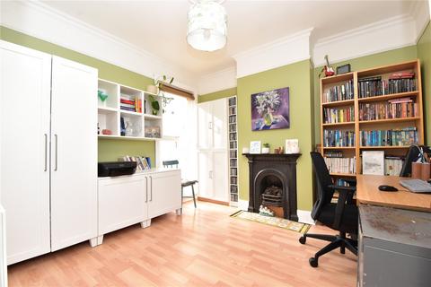 113 East Hill, Dartford, DA1 1SW