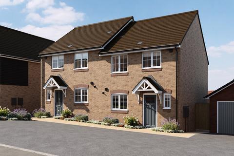 3 bedroom terraced house for sale - Plot 57, Eveleigh at Wilton Gate, Netherhampton Road SP2