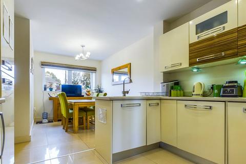 4 bedroom terraced house for sale, Smugglers Lane North, Highcliffe, Christchurch, Dorset, BH23