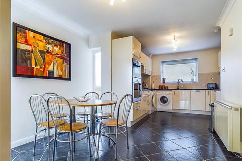2 bedroom apartment for sale, Wharncliffe Road, Highcliffe, Christchurch, Dorset, BH23