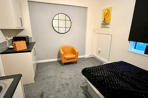 undefined, Halton, Leeds LS15