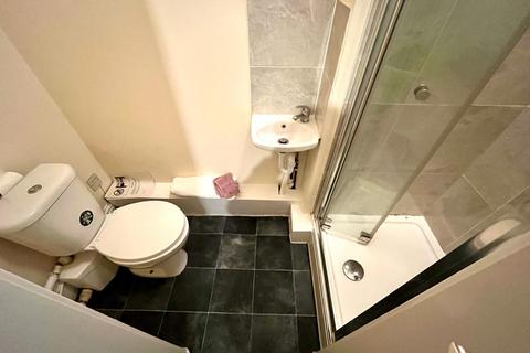 undefined, Halton, Leeds LS15