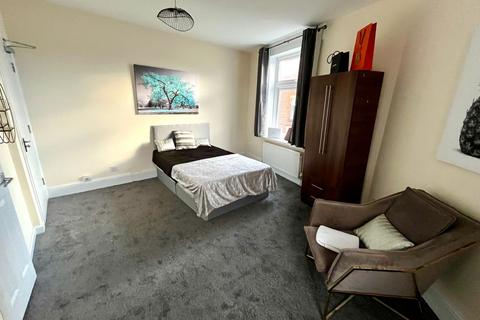 undefined, Halton, Leeds LS15