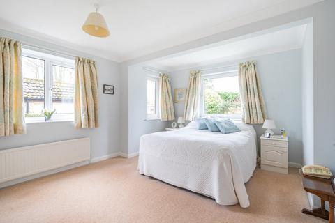 5 Nichols Close, Wetherby, LS22 6GQ