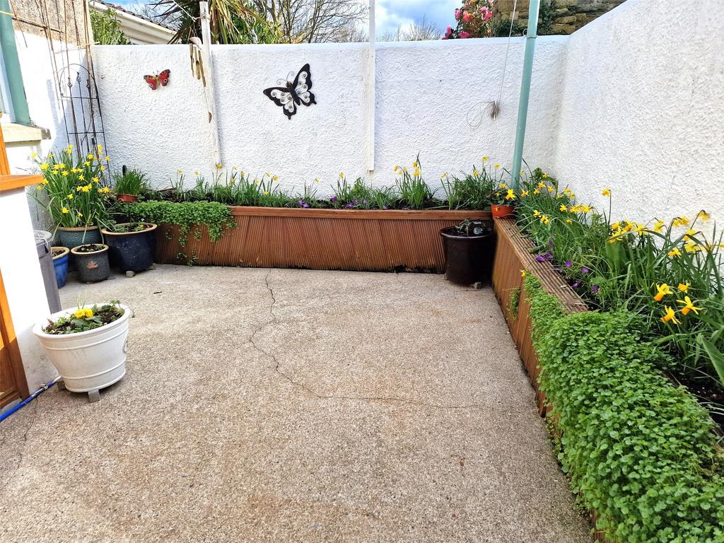 Courtyard Garden