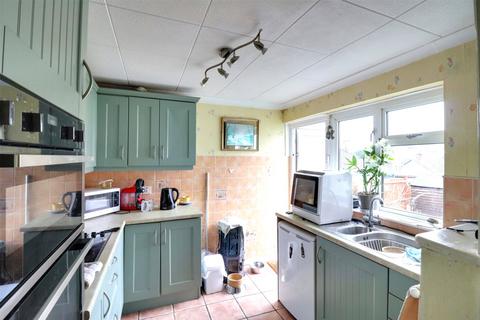 3 bedroom bungalow for sale, St. Marys Close, Great Torrington, Devon, EX38
