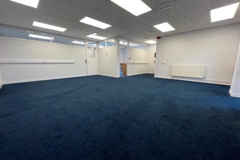 Office to rent, 11 Crusader Business Park, Clacton On Sea, Essex, CO15