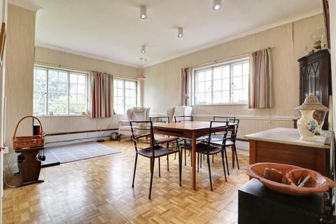 11 Beech Drive, Sawbridgeworth, CM21 0AA