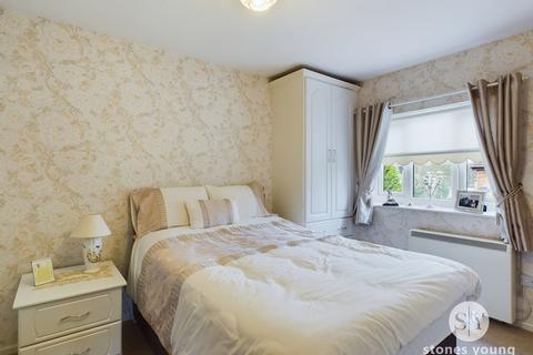 2 bedroom apartment for sale, Preston Old Road, Blackburn, BB2