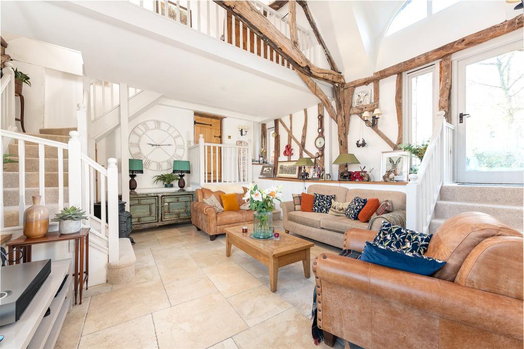 Speen Road, North Dean, High Buckinghamshire, HP14 3 bed