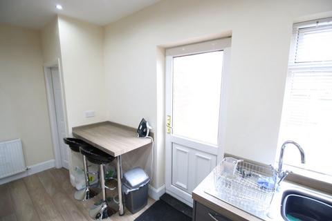 2 bedroom house to rent, Eldon Street, Darlington DL3