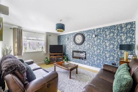 7 Pilgrim Lane, Dorking, RH4 1GQ