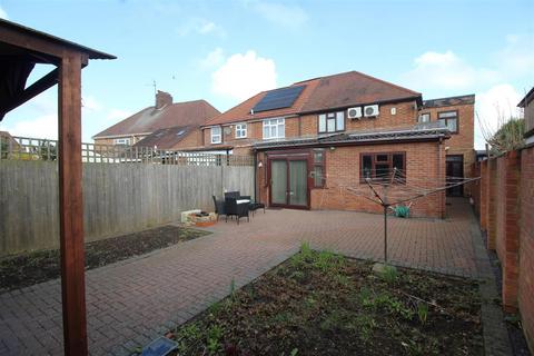 4 bedroom semi-detached house for sale, Grimshaw Road, Peterborough