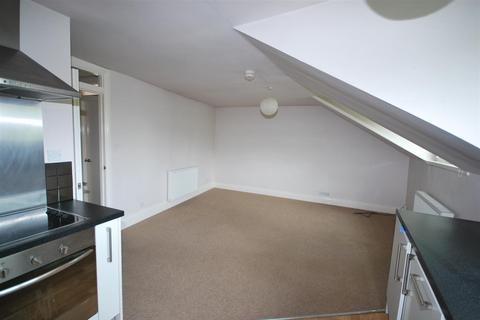 2 bedroom apartment to rent, Marygate Lane, York YO30