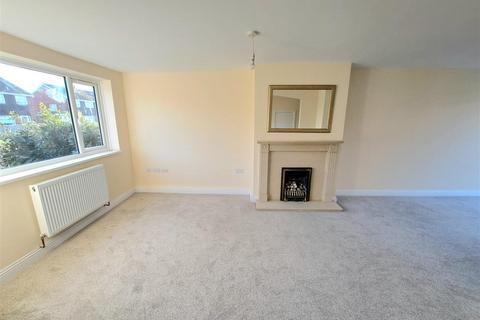 3 bedroom house for sale, Langley Drive, Malton YO17