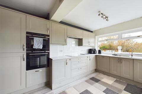 70 Birch Avenue, Gloucester, GL4 4NL