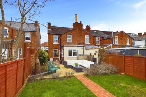 77 Rosebery Avenue, Gloucester, GL1 5EH
