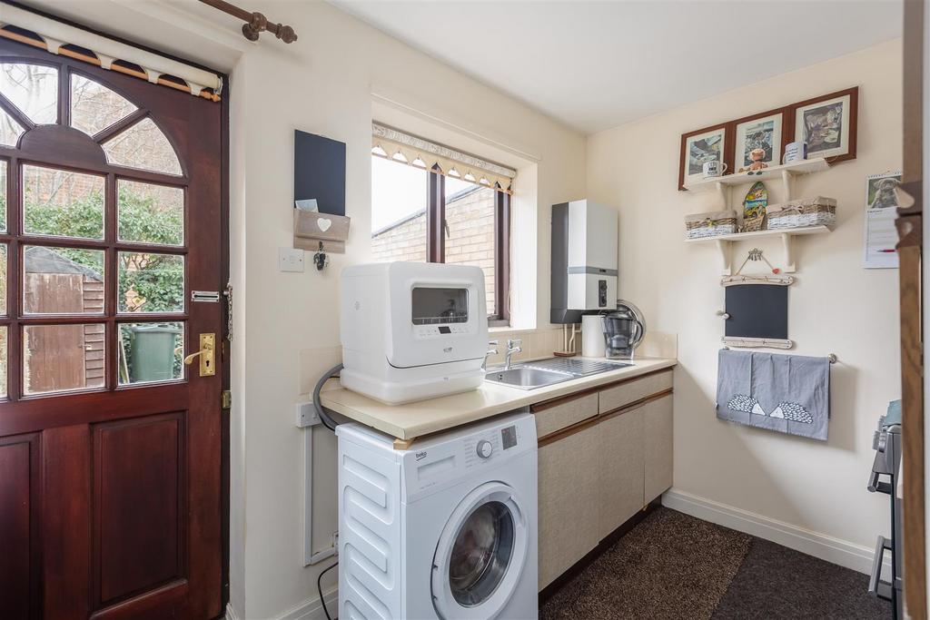 The Chase 15 Kitchen-2.jpg