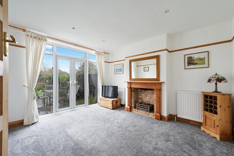 16 Rosedale Road, Epsom, KT17 2JQ