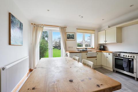 16 Rosedale Road, Epsom, KT17 2JQ