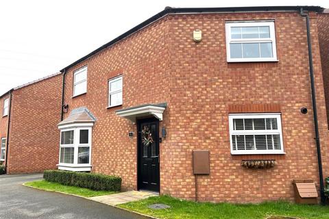 6 Ash Close, Cannock, WS11 9UP
