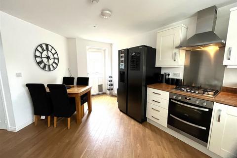 6 Ash Close, Cannock, WS11 9UP