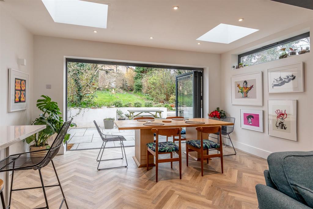 Birchall Road, Redland Dining 2.jpg