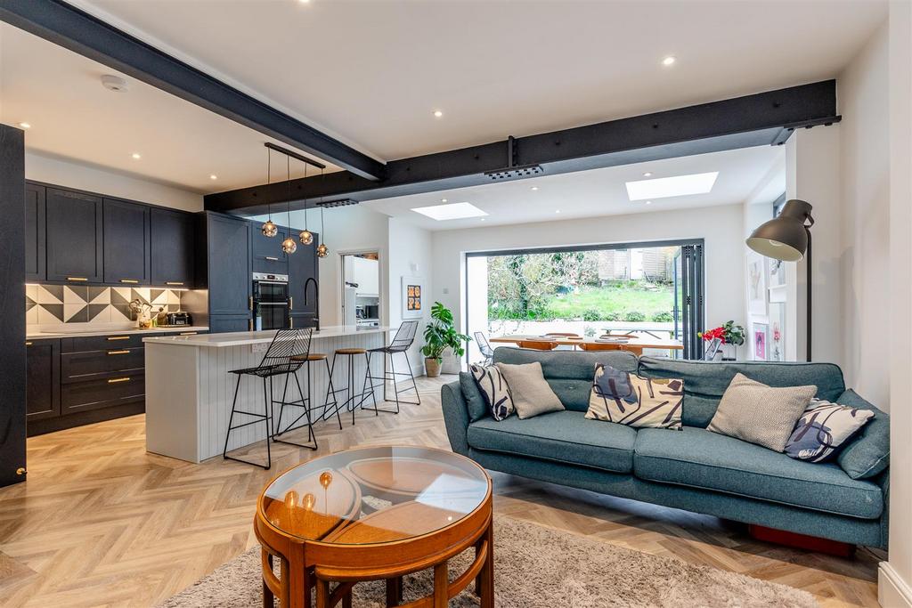 Birchall Road, Redland Living Kitchen.jpg