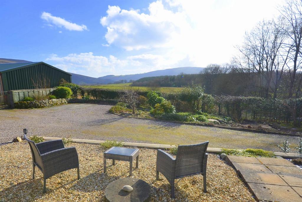 Nant Glas 3 bed bungalow for sale £359,000