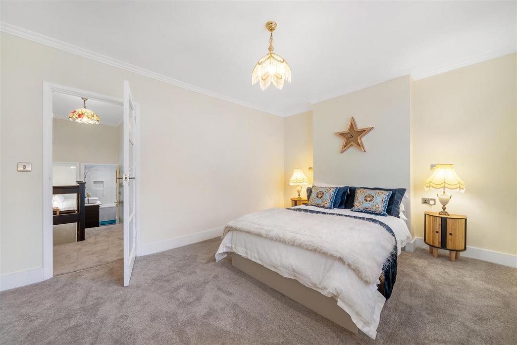 58 Crampton Road-3.jpg