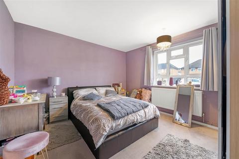 2 bedroom flat for sale, Heydon House, Orchard Way, Beckenham, BR3