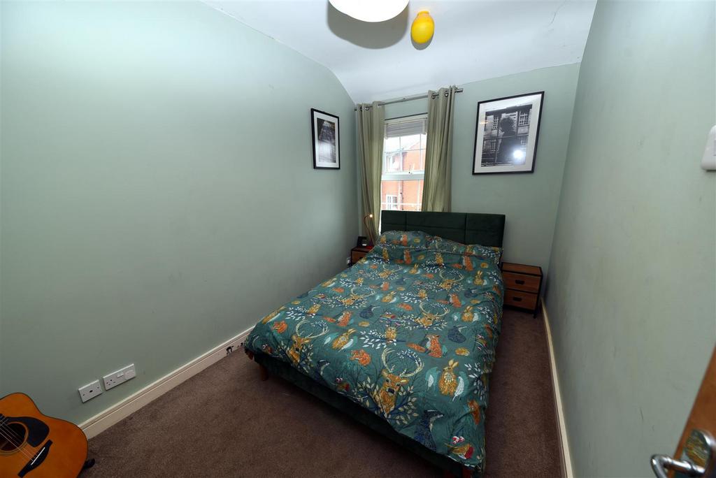 Bed 2.JPG