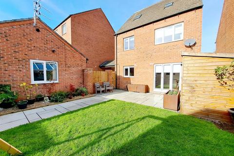 10 Brindle Way, Norton, Malton, YO17 8BA
