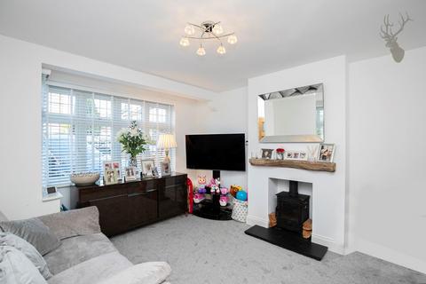 3 bedroom semi-detached house for sale, Westwood Avenue, Brentwood
