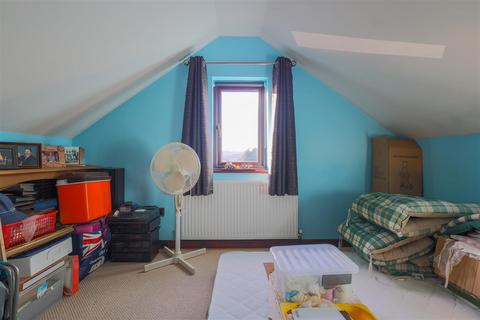 17 Ash Tree Hill, Cheadle, Stoke-on-trent, ST10 1UQ