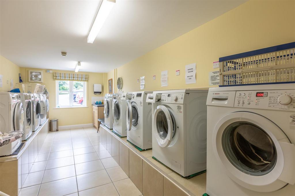 Hollis Court-Laundry Room.jpg