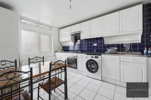 3 bedroom apartment to rent - Victoria Rise, Clapham