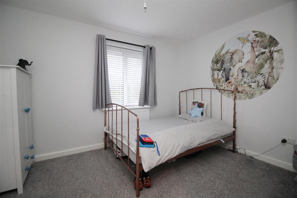 Bed 2.JPG