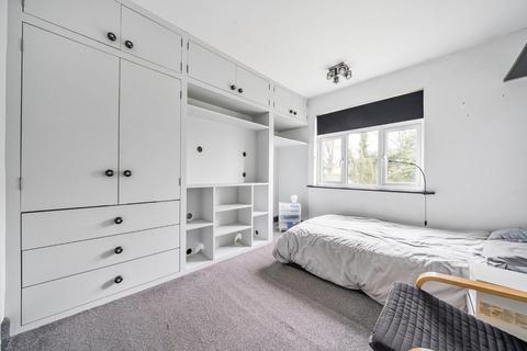 15 Clive Road, Belvedere, DA17 5BJ