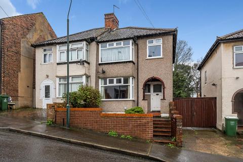 15 Clive Road, Belvedere, DA17 5BJ