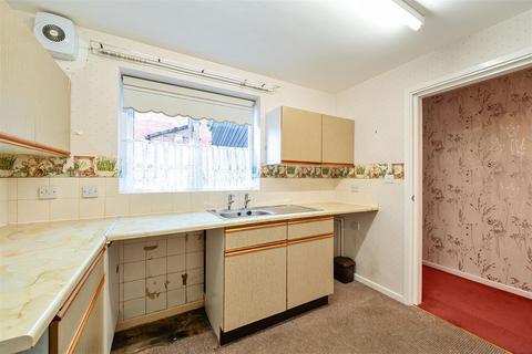2 bedroom apartment for sale, Burlington Gardens, Bridlington YO16