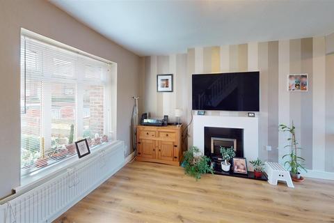 34 Adderstone Gardens, North Shields, NE29 8ER
