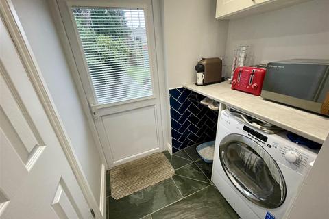 16 Dudmore Road, Swindon, SN3 1AF