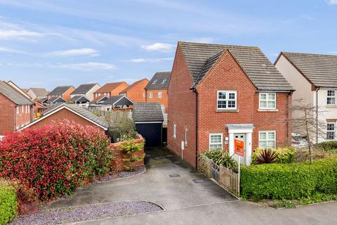 4 bedroom detached house for sale, Sandwich Road, Whitfield, Dover, CT16