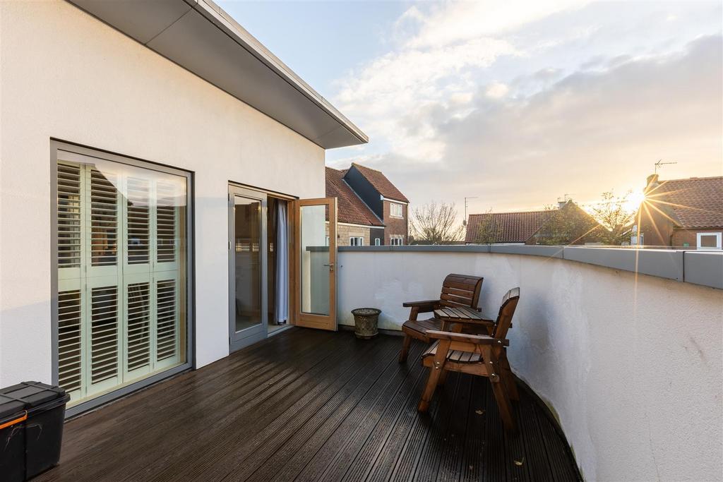 Spire View 16 Balcony-2.jpg