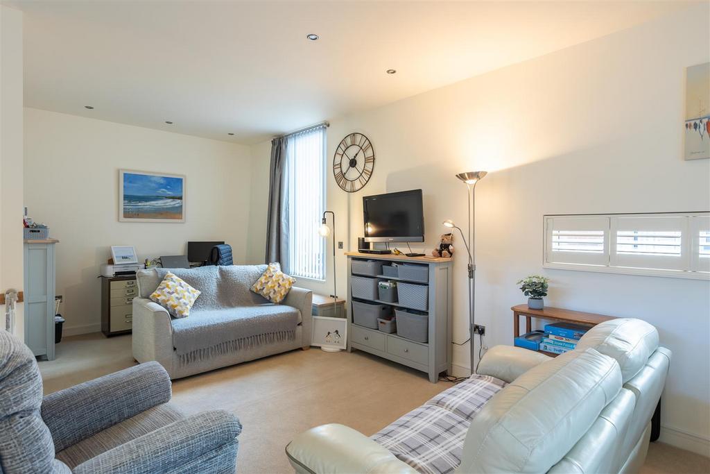 Spire View 16 Open Plan-1.jpg