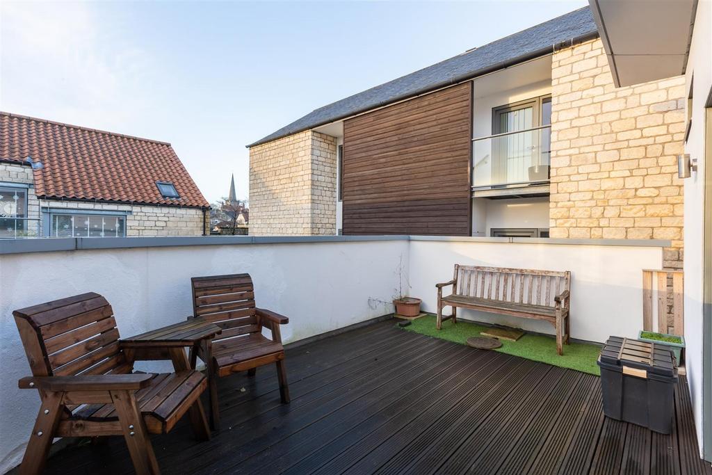Spire View 16 Balcony-3.jpg