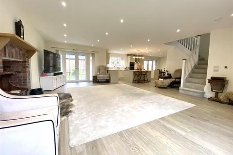 4 bedroom detached house for sale, Coedway, Shrewsbury