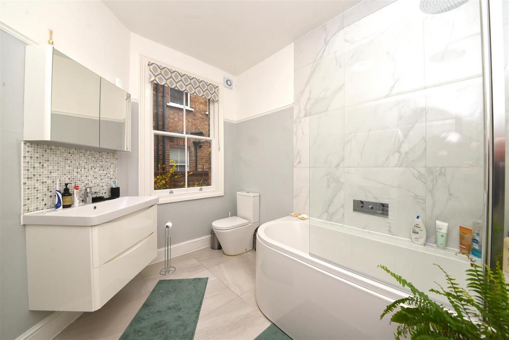37a Sedgemere Pic 5.jpg