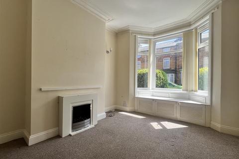 3 bedroom terraced house for sale, Murchison Street, Scarborough